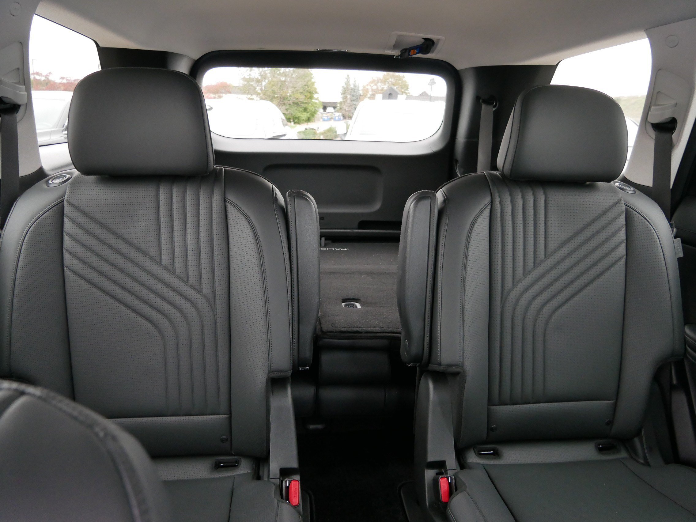 Certified Used 2026 Ecotronic Gray Pearl Hyundai SEL 7P image 13