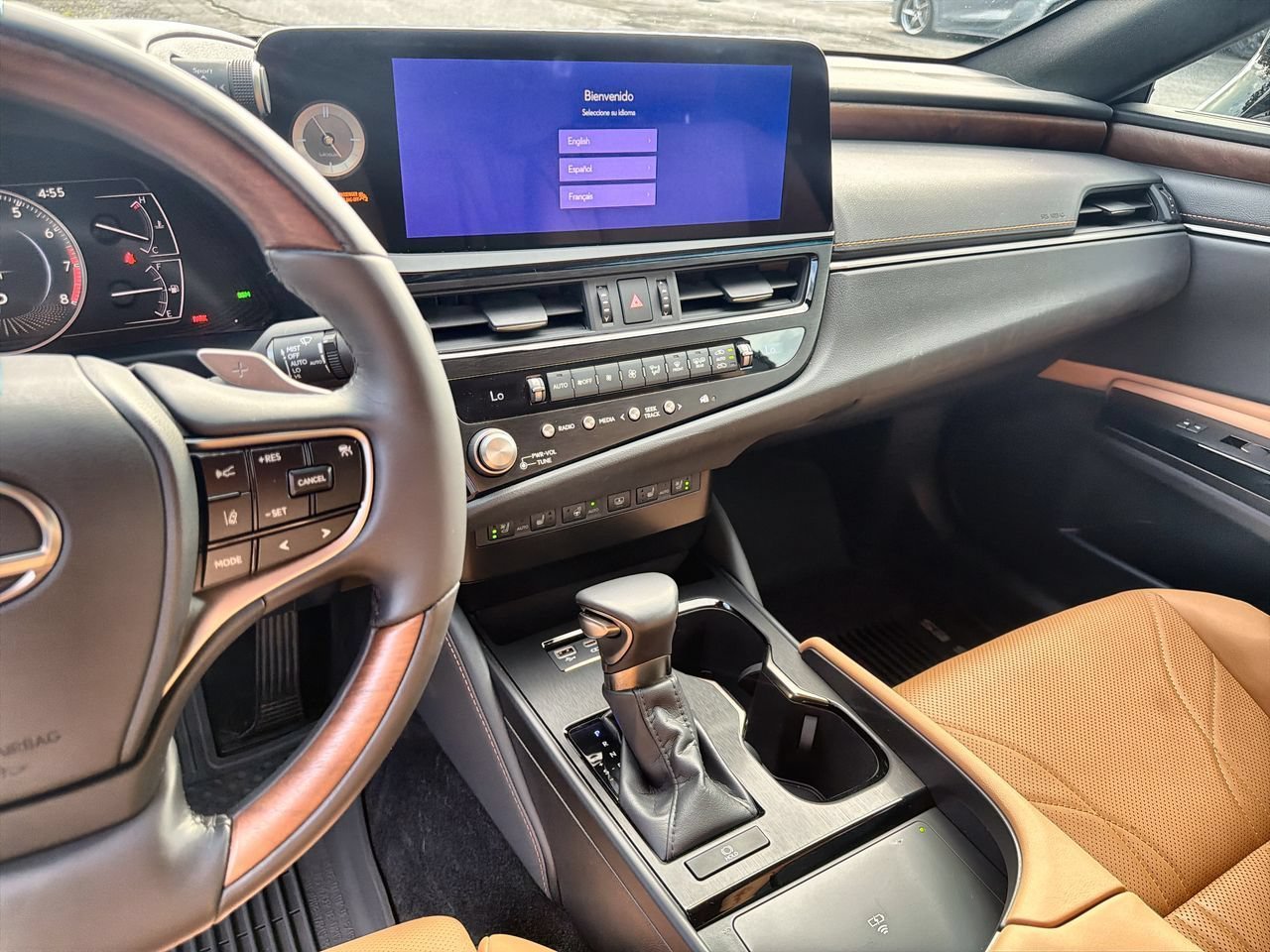 Used 2024 White Lexus Luxury image 11