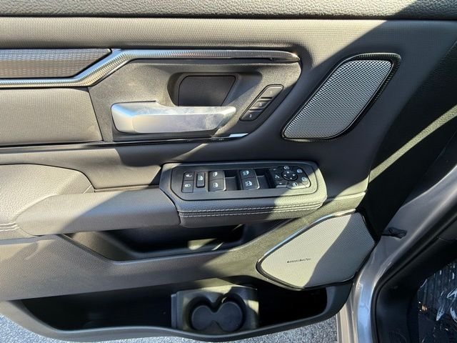 2026 RAM 1500 Rebel - Photo 18