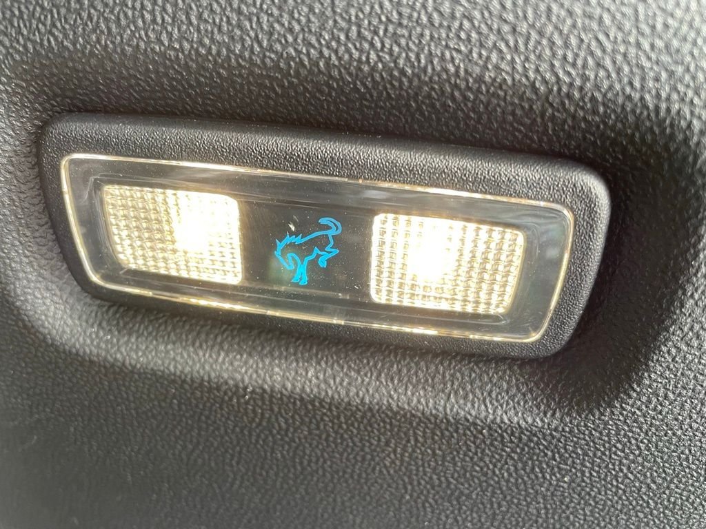 New 2025 Shadow Black Ford Outer Banks® image 27