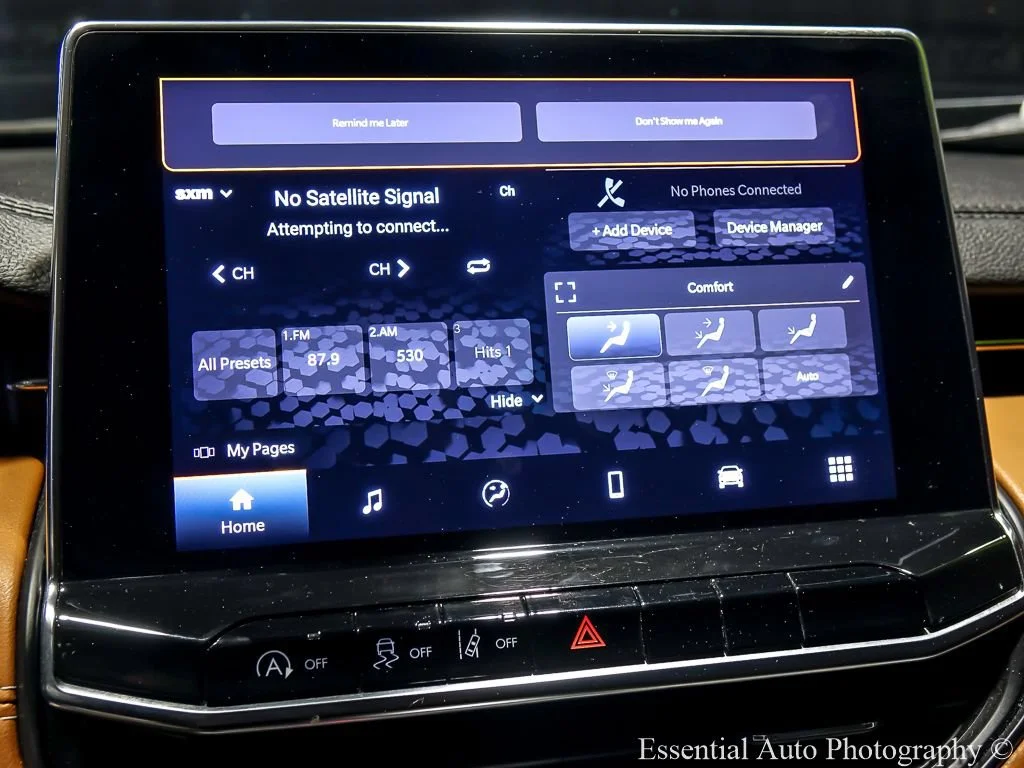 Used 2022 Gray Jeep Limited image 18
