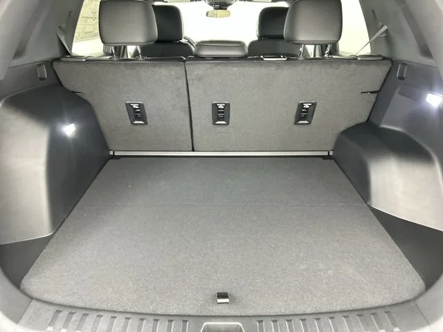 2027 Chevrolet Equinox ACTIV - Photo 7
