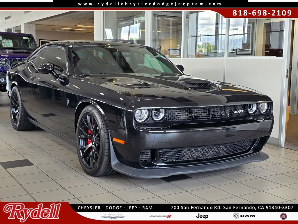 2015 Dodge Challenger SRT Hellcat's photo