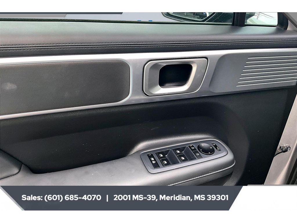 2025 Hyundai Santa Fe SEL - Photo 17