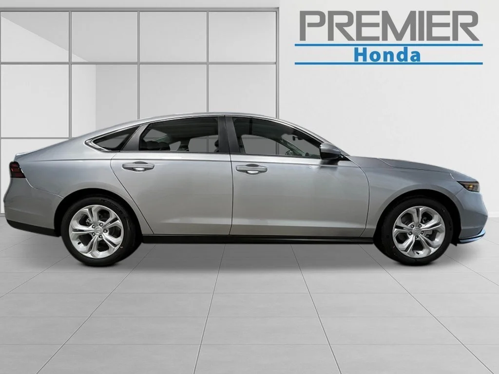 New 2026 Solar Silver Metallic Honda LX image 7