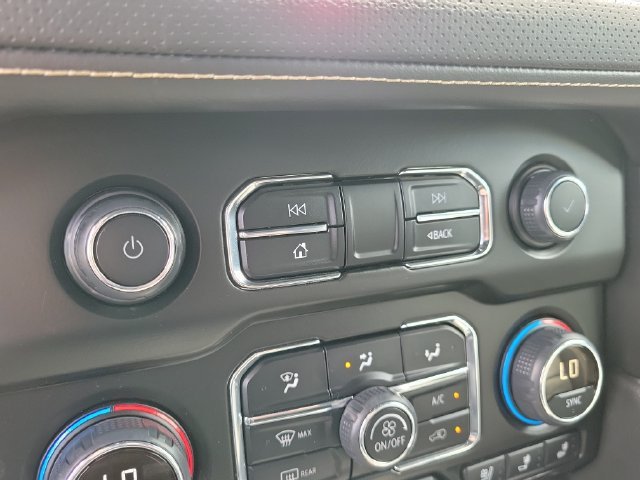 2024 Chevrolet Tahoe Premier - Photo 29