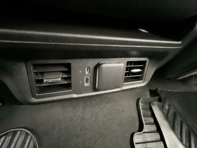 Certified Used 2023 Onyx Black GMC Elevation image 19
