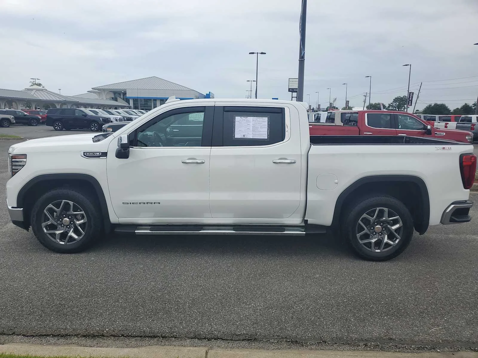 Used 2024 Summit White GMC SLT image 2