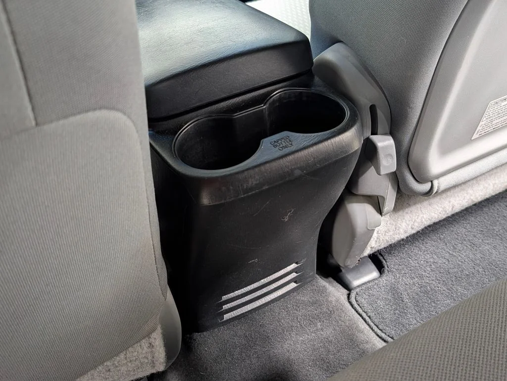 Used 2015 Black Toyota Base image 13