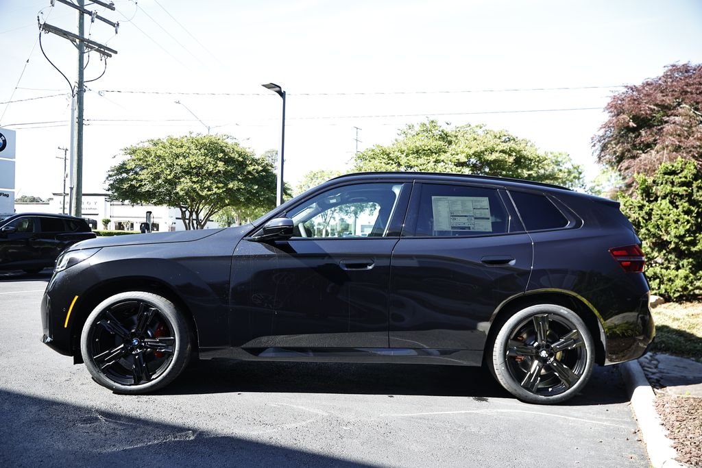 New 2026 Black Sapphire Metallic BMW 30 xDrive image 9