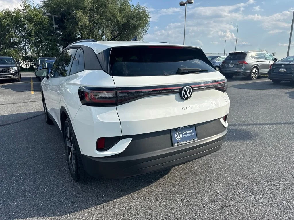 Certified Used 2024 Pure White Volkswagen Standard image 23