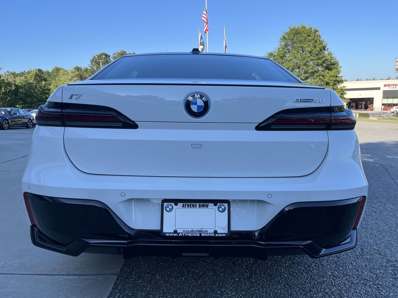 2025 BMW i7 50 - Photo 12