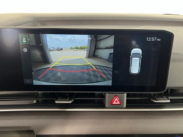 New 2027 White Kia EX image 19