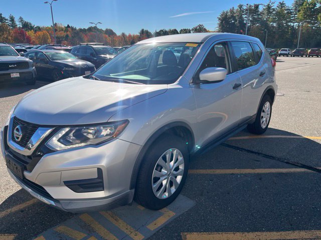 Certified Used 2017 Brilliant Silver Nissan S image 7