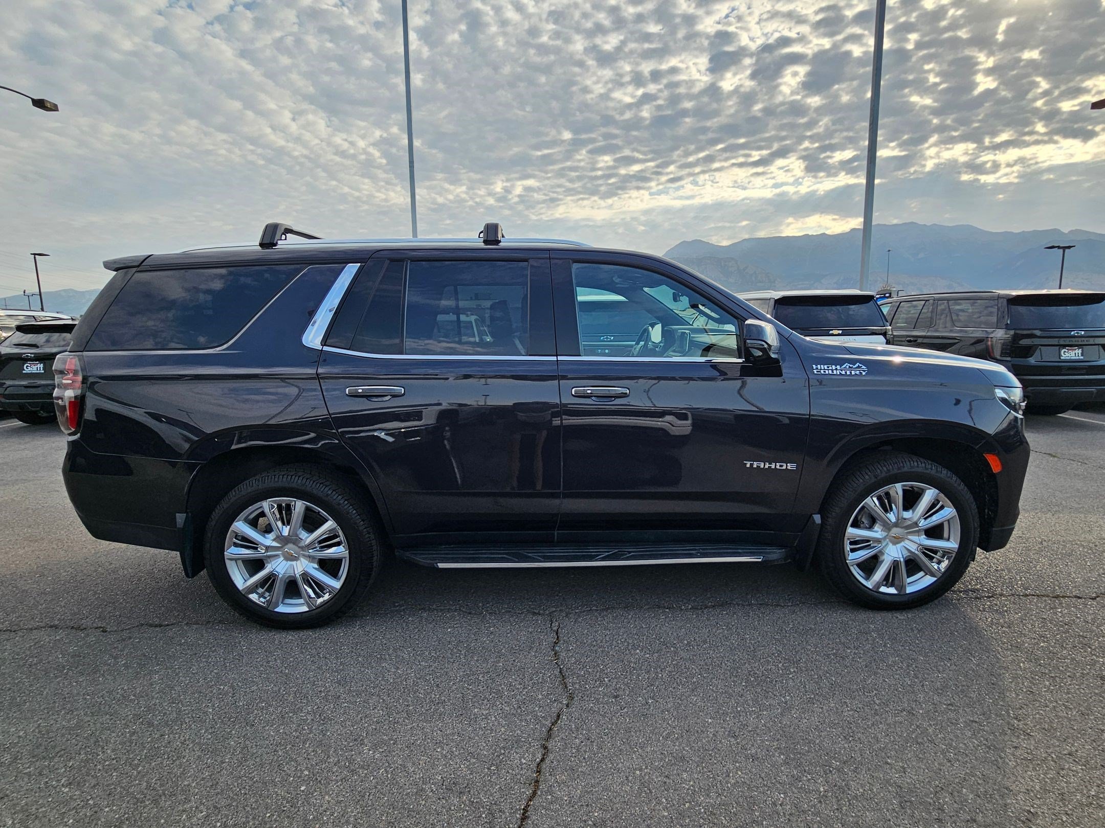 Used 2022 Dark Ash Metallic Chevrolet High Country image 2