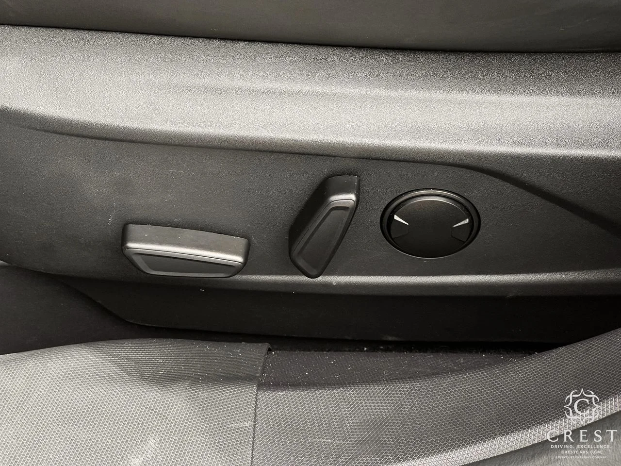 Used 2023 Vapor Blue Ford GT image 22