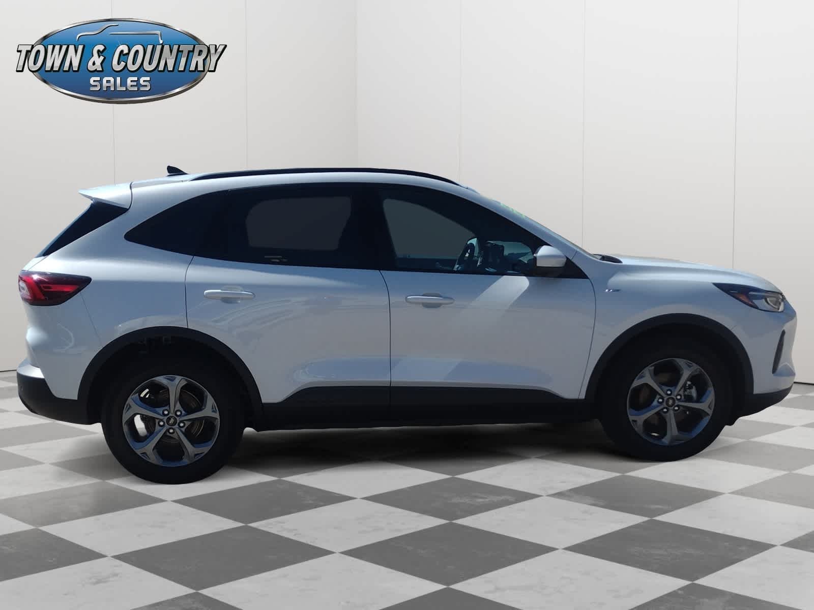 Used 2025 Space Silver Ford ST-Line Select image 7