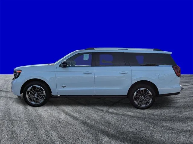 New 2027 Star White Metallic Tri-Coat Ford MAX King Ranch® image 7