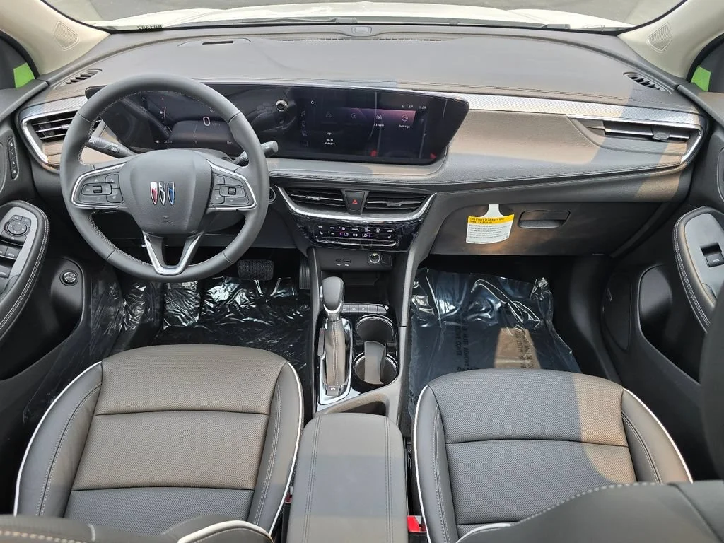 New 2026 White Frost Tricoat Buick Avenir image 35