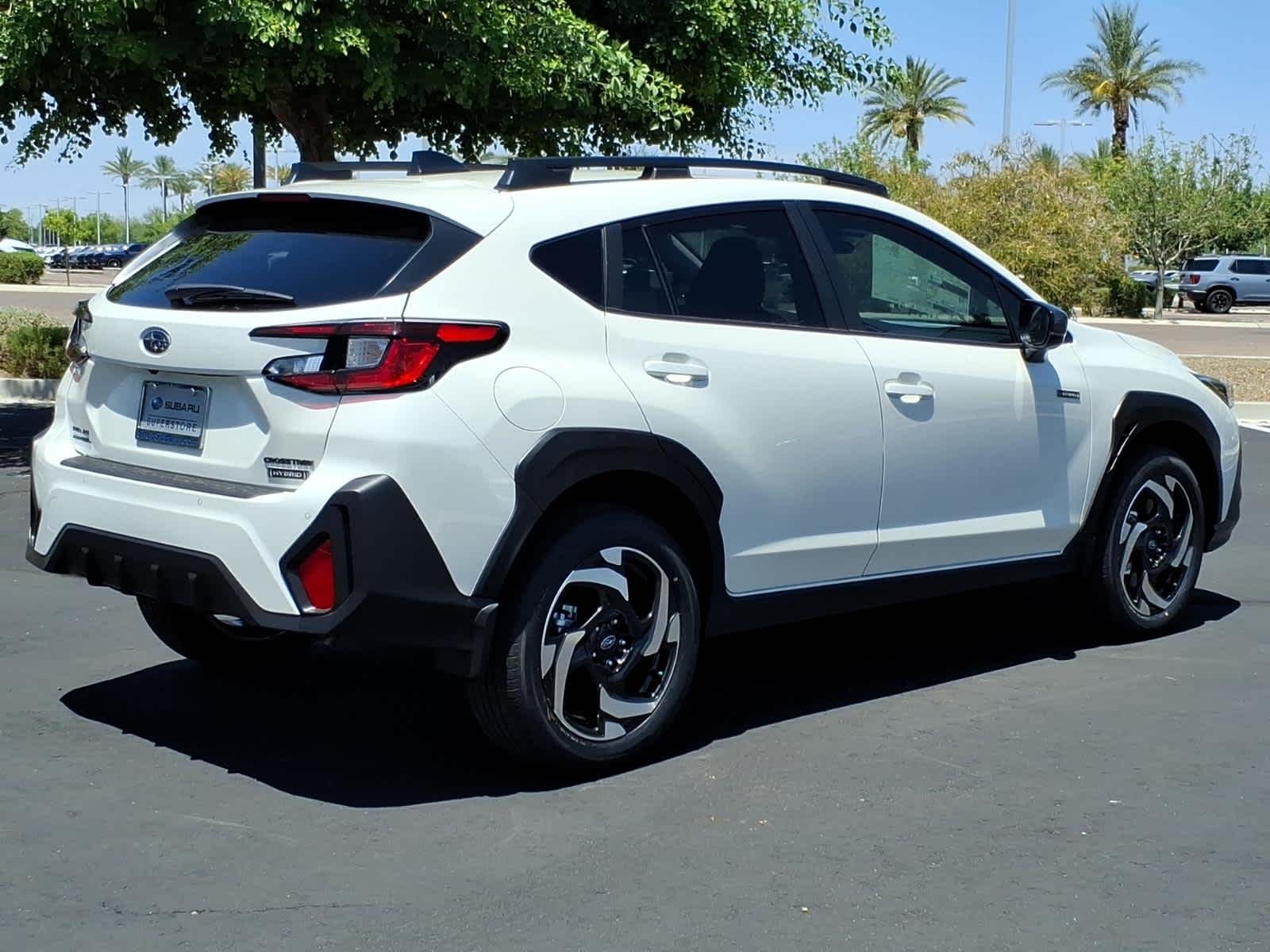 New 2026 CRYSTAL WHITE PEARL Subaru Limited Hybrid image 7