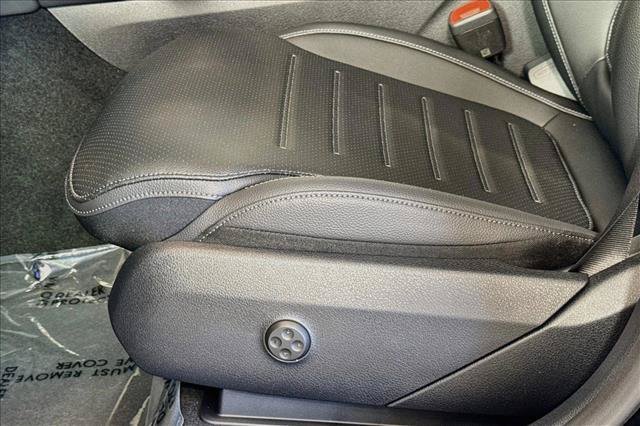 New 2026 Black Mercedes-Benz GLC 300 image 47
