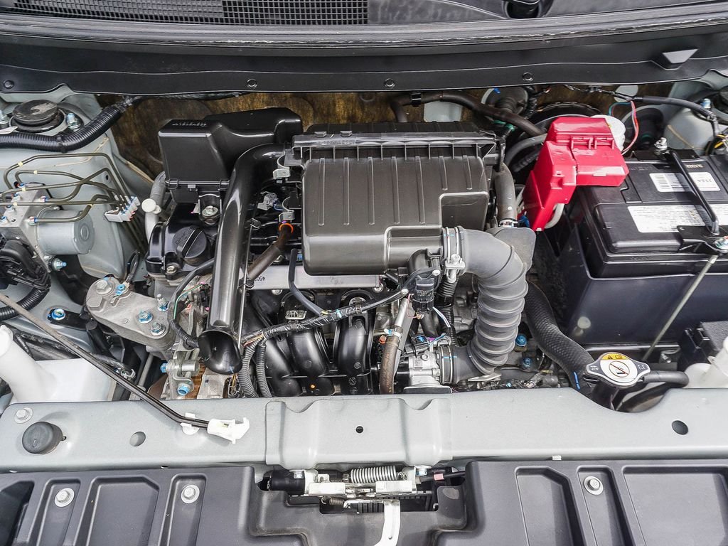 Used 2024 Red Mitsubishi ES image 25