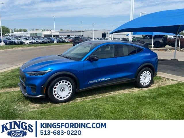 2025 Ford Mustang-Mach-e GT's photo