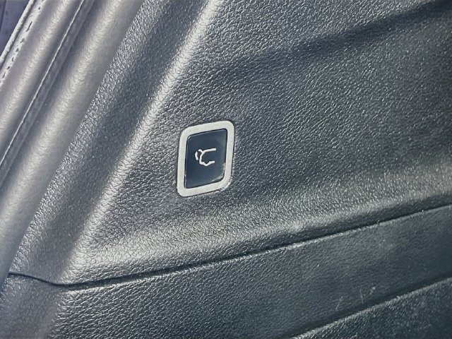 2025 Chrysler Pacifica Limited - Photo 29