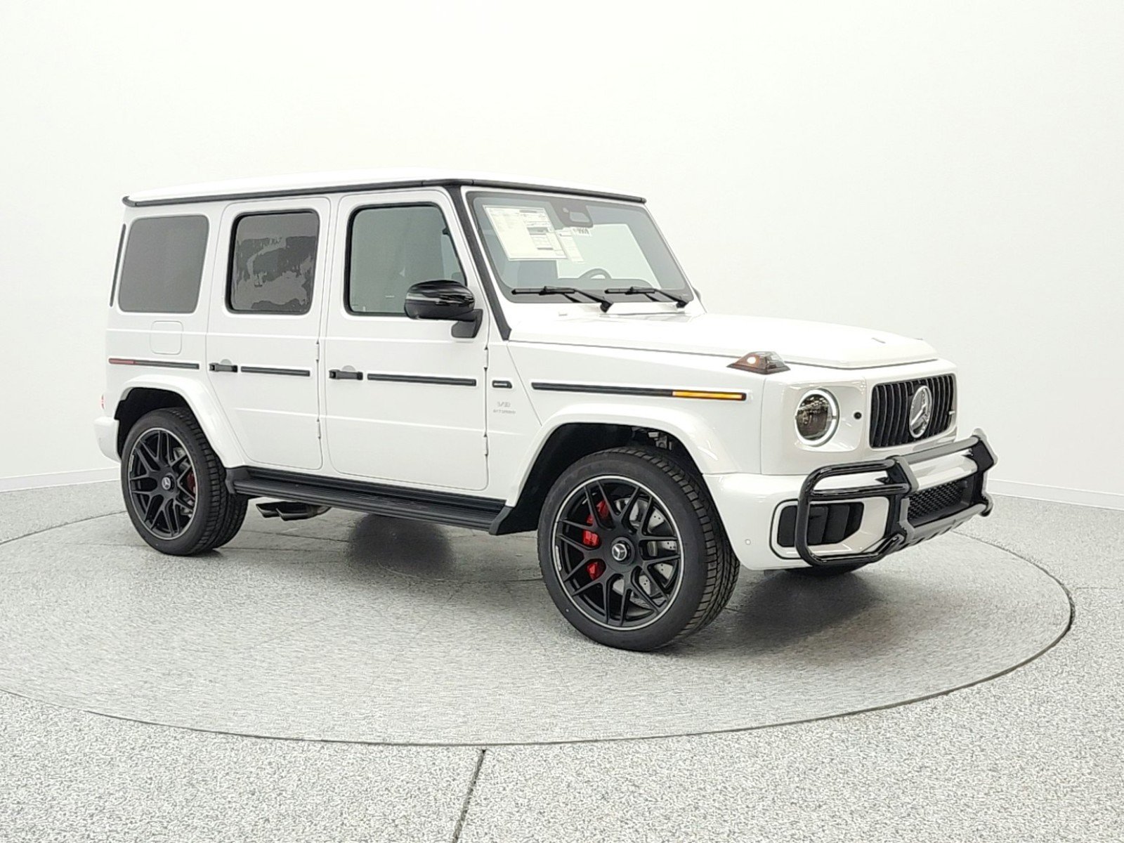 New 2026 MANUFAKTUR Moonlight White Metallic Mercedes-Benz AMG® G 63 SUV image 3