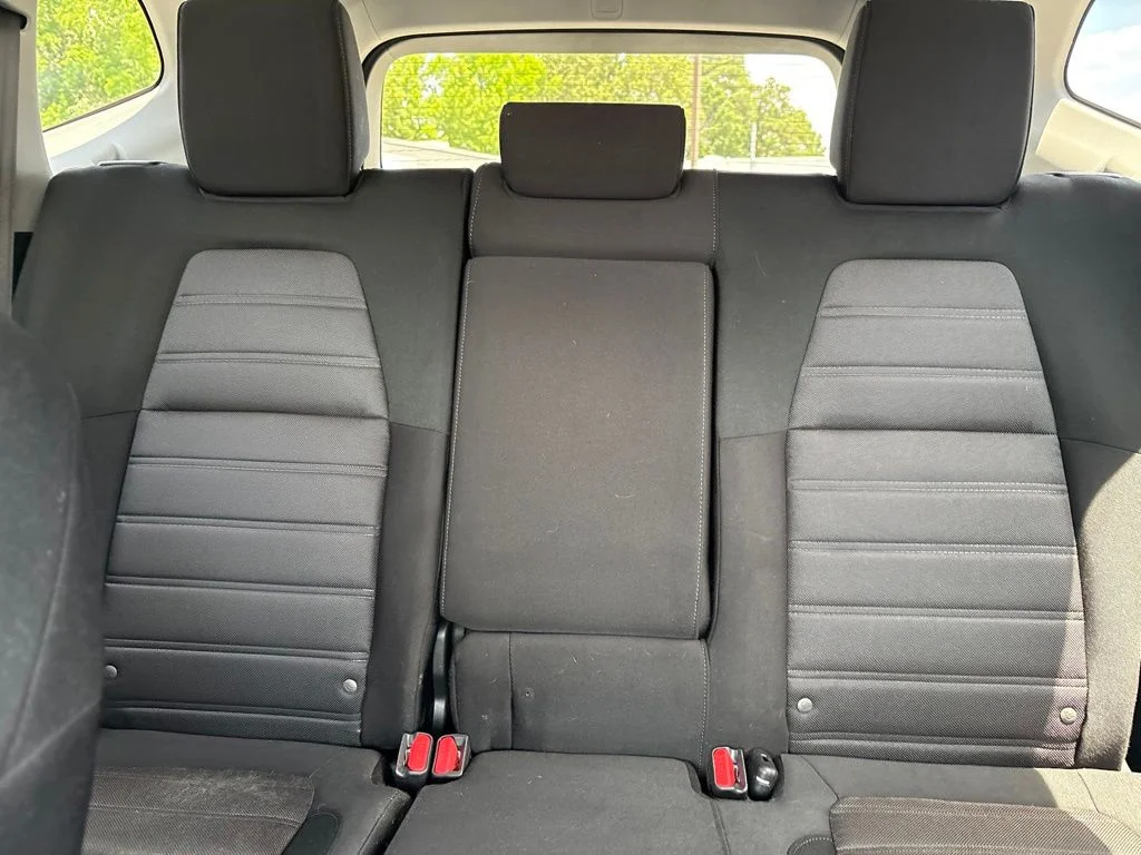 Used 2021 White Honda EX image 12