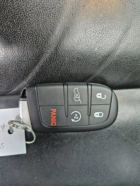 Used 2021 Black Jeep Limited image 29