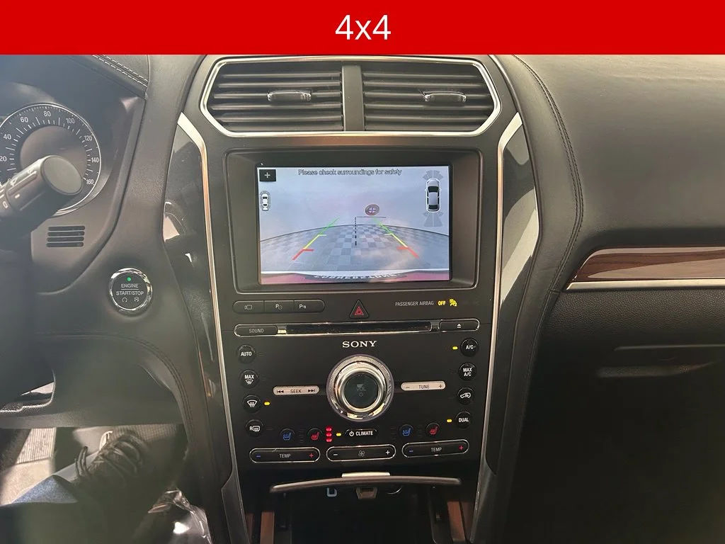 Used 2017 White Platinum Clearcoat Metallic Ford Platinum image 4