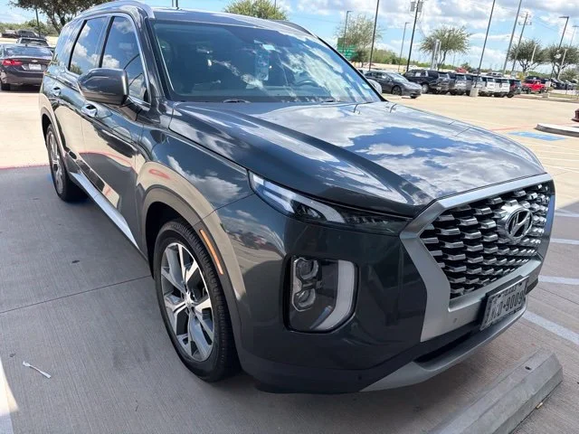 Used 2020 Rainforest Hyundai SEL image 2