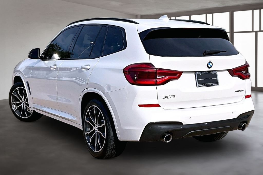Used 2021 White BMW xDrive30i image 12