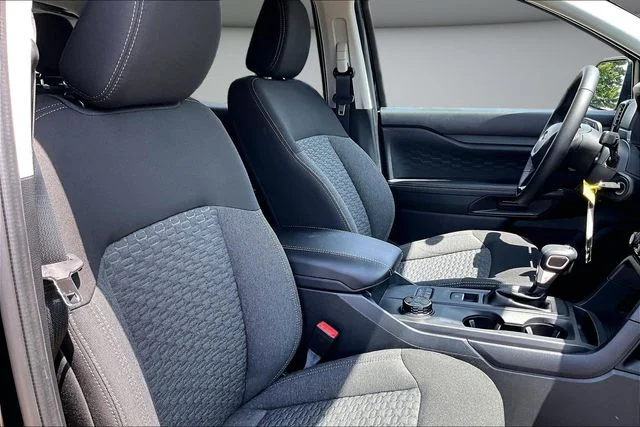New 2026 Shadow Black Ford XLT image 11