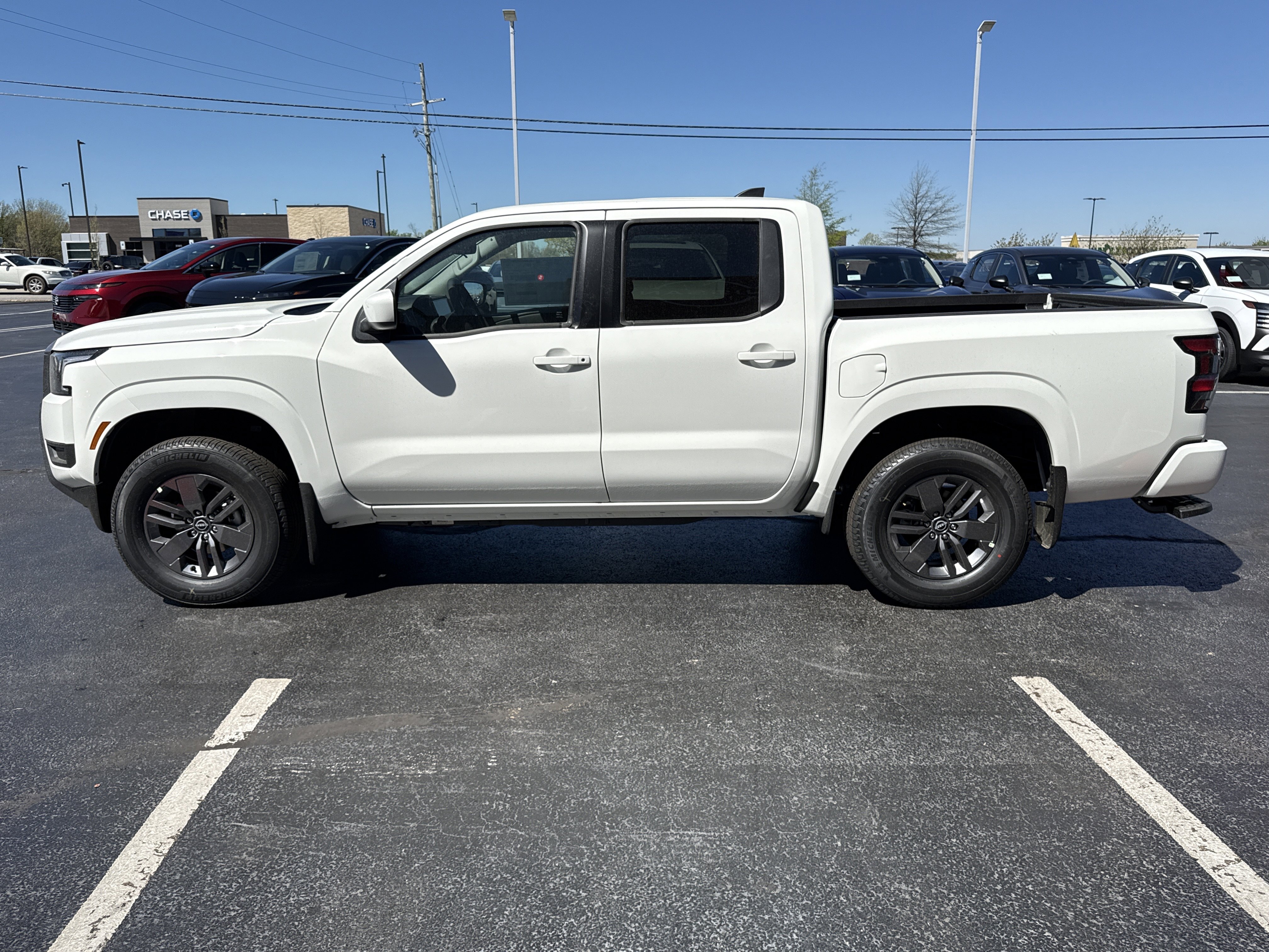 New 2026 Glacier White Nissan Crew Cab SV image 10