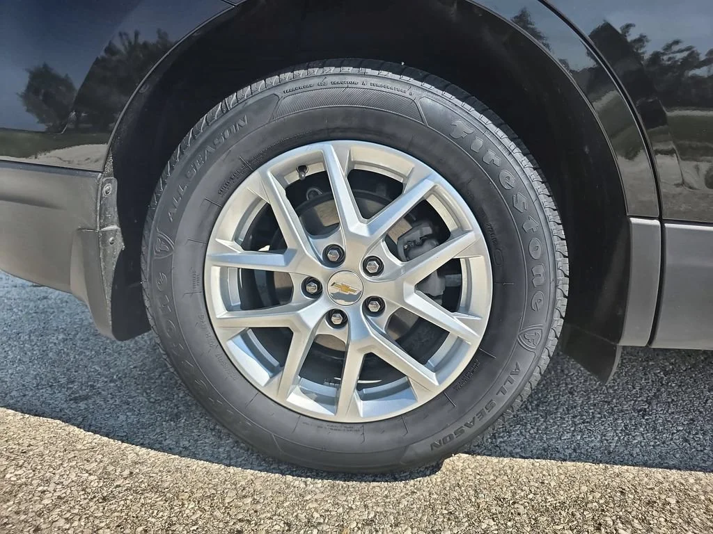 2024 Chevrolet Equinox LT - Photo 34