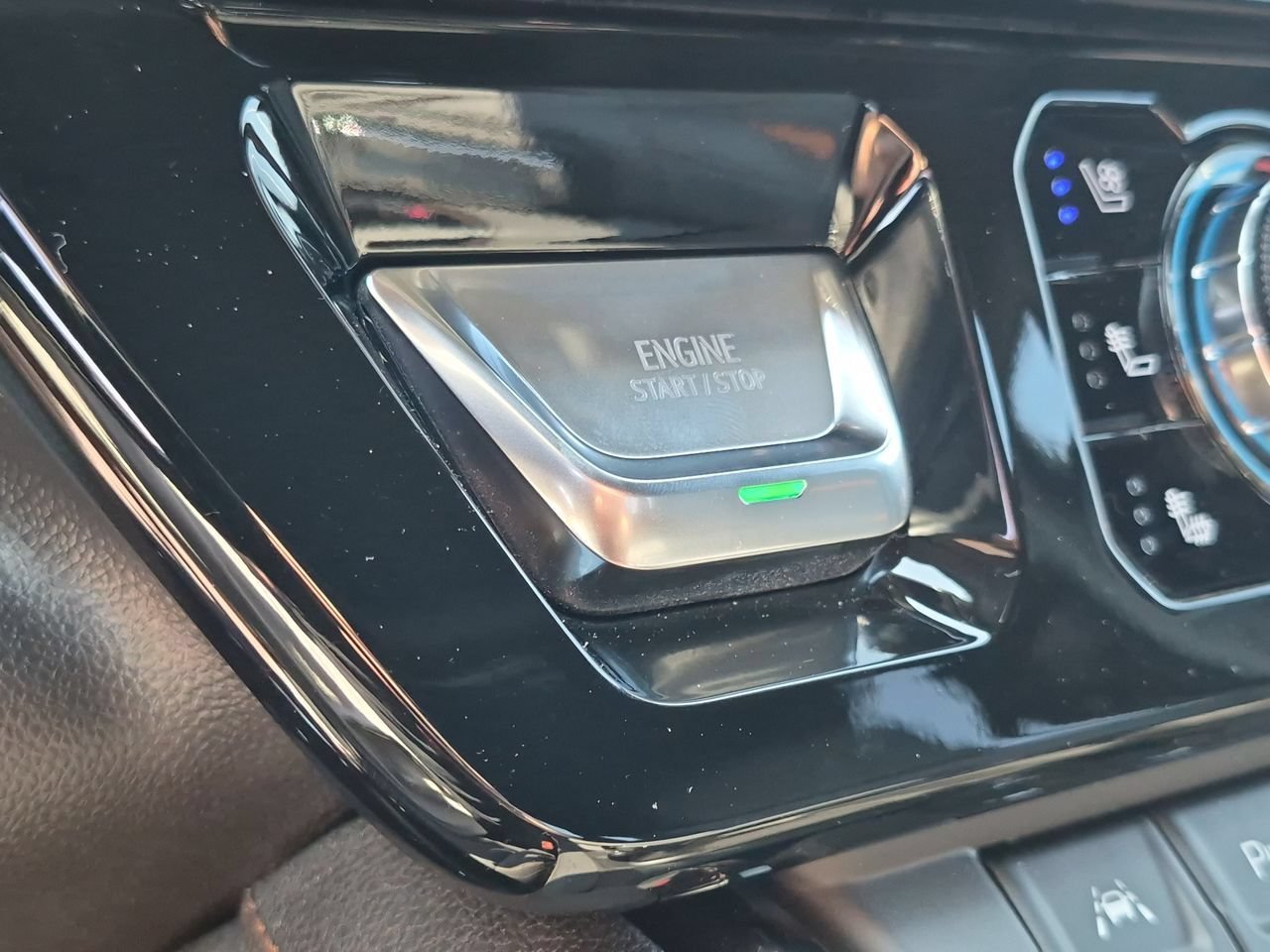 2026 GMC Sierra 1500 AT4 - Photo 17
