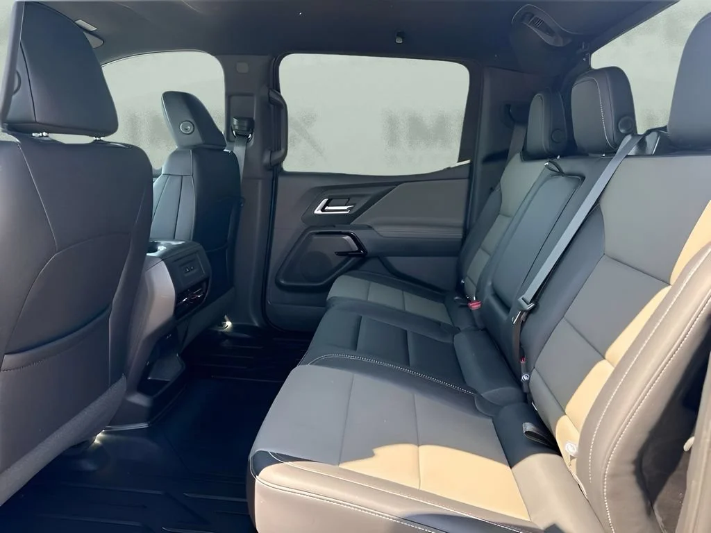 Used 2026 Blue Smoke Metallic Chevrolet Trail Boss - Max Range image 12