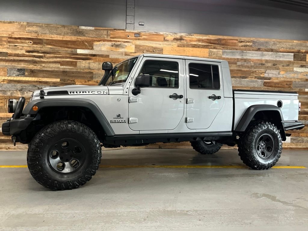 Used 2014 Billet Metallic Clearcoat Jeep Unlimited Rubicon image 19