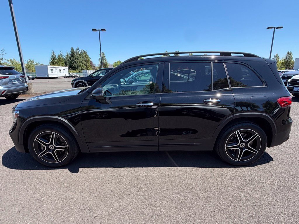 Used 2023 Black Mercedes-Benz GLB 250 image 10