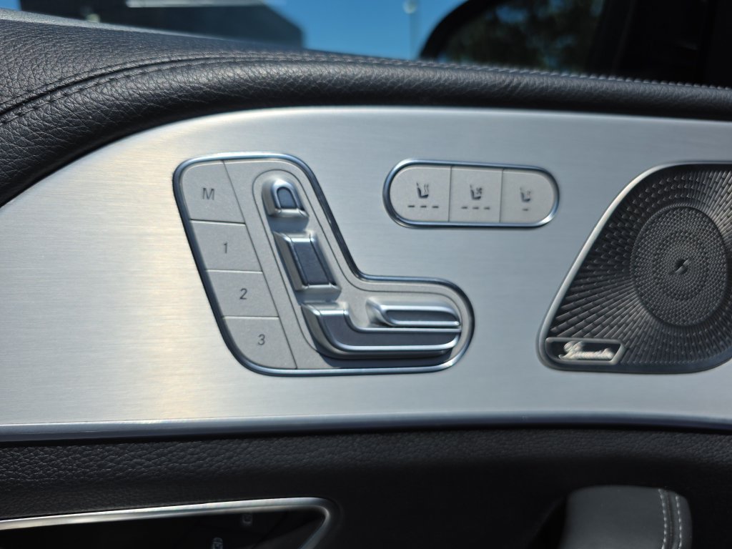 Certified Used 2022 White Mercedes-Benz GLE 53 AMG® image 11