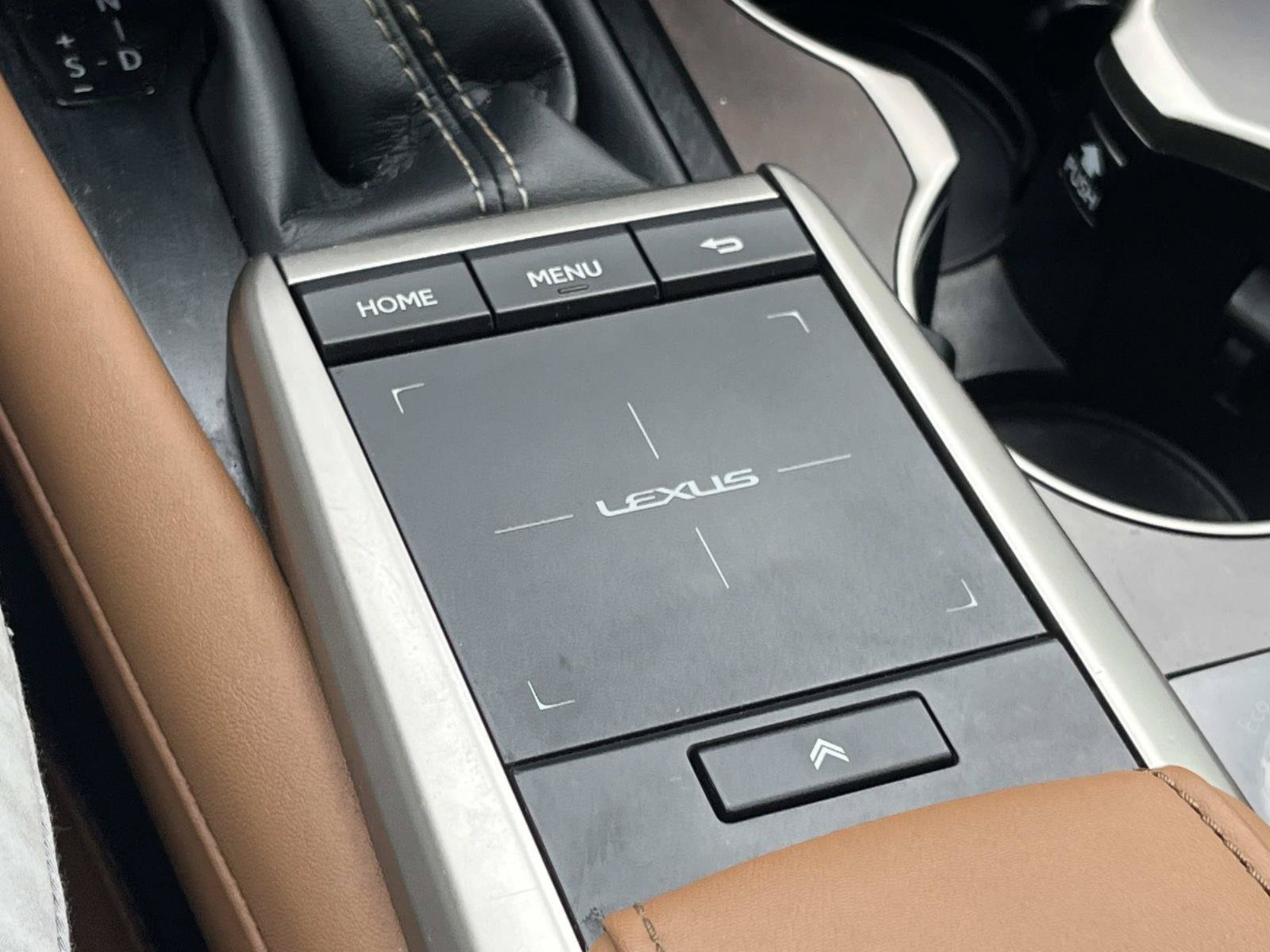 Used 2022 Caviar Lexus RX 450h image 34