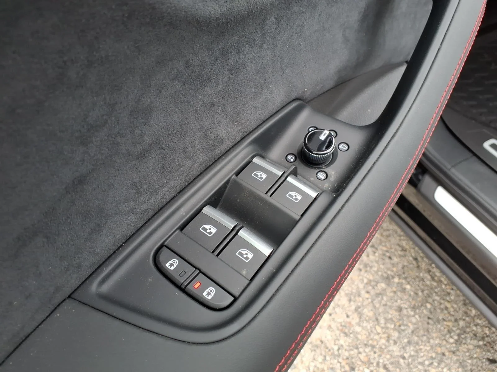 New 2026 Mythos Black Metallic Audi Prestige image 25