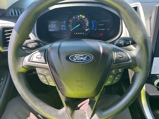 Used 2023 Oxford White Ford SE image 20