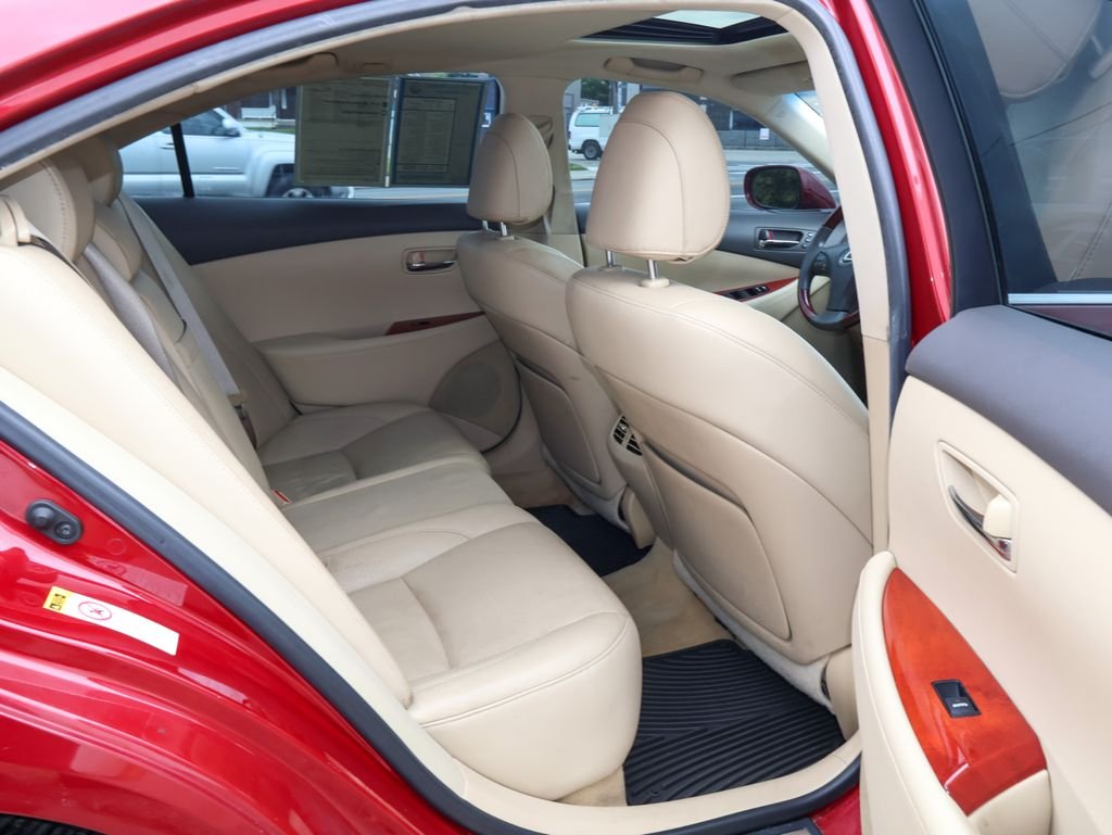 Used 2009 Red Lexus 350 image 29