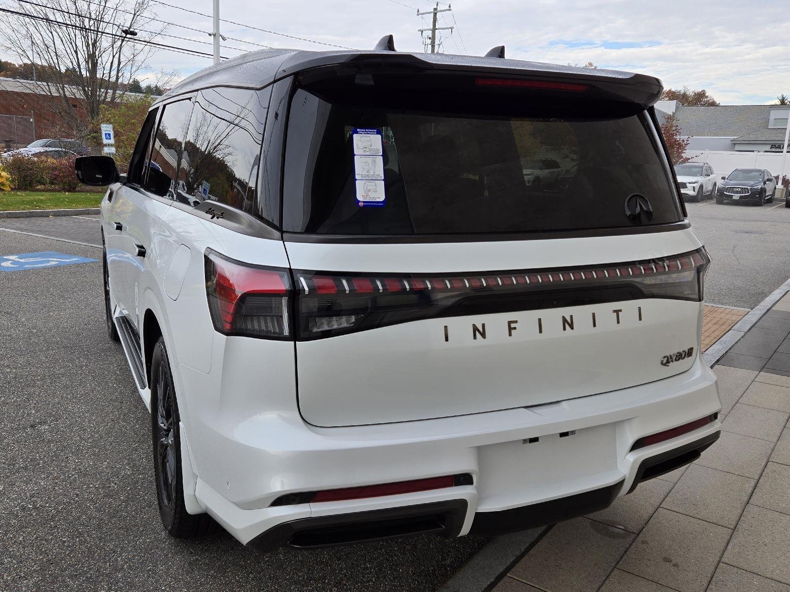 2026 INFINITI QX80 Autograph - Photo 12