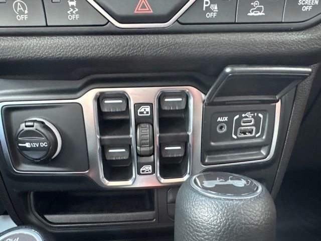 New 2026 Joose Exterior Paint Jeep Sport S image 15