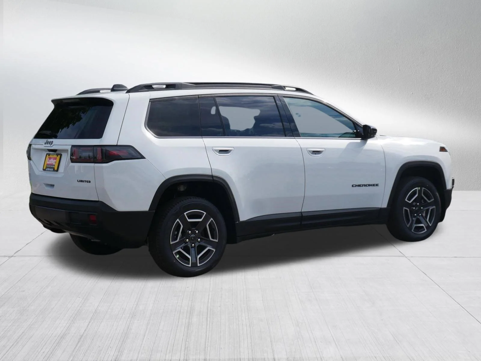 New 2026 Bright White Clear-Coat Exterior Paint Jeep Limited image 7
