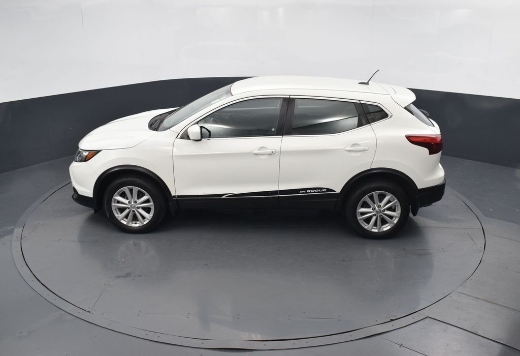 2017 NISSAN ROGUE SPORT - Image 35